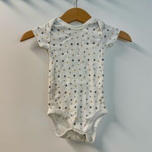 Small Story Onesie | 0-3mos